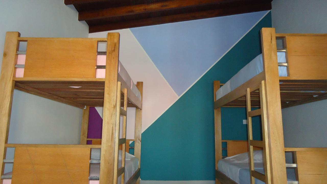 Iris Hostel Medellín Dış mekan fotoğraf